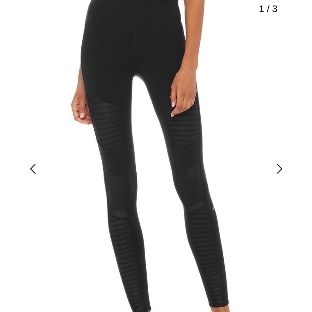 Alo Yoga leggings